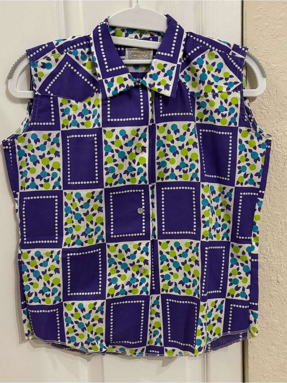 Vintage Karman Western Wear Sleeveless Pearl Snap Tank - Purple Floral Geometric